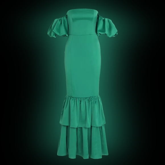 Formal dress from BooHoo - Picture 3 of 5